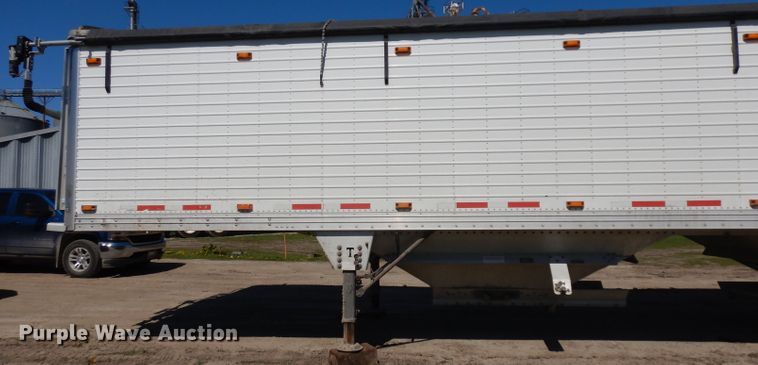 image for item GY9061 2009 Timpte double hopper bottom grain trailer