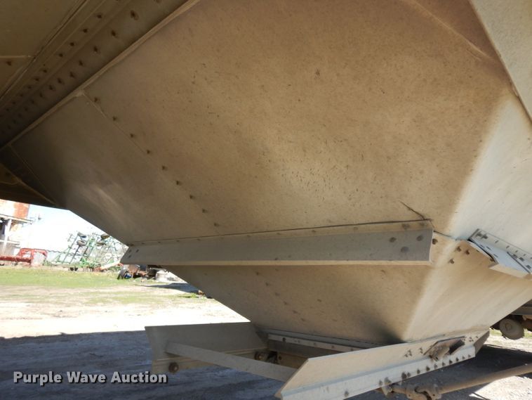 image for item GY9061 2009 Timpte double hopper bottom grain trailer