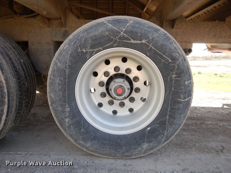 image for item GY9061 2009 Timpte double hopper bottom grain trailer