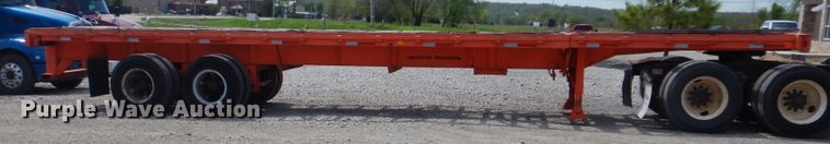 image for item GY9773 1971 Freuhauf flatbed trailer
