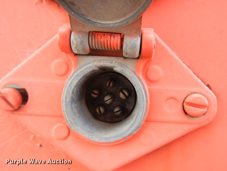 image for item GY9773 1971 Freuhauf flatbed trailer