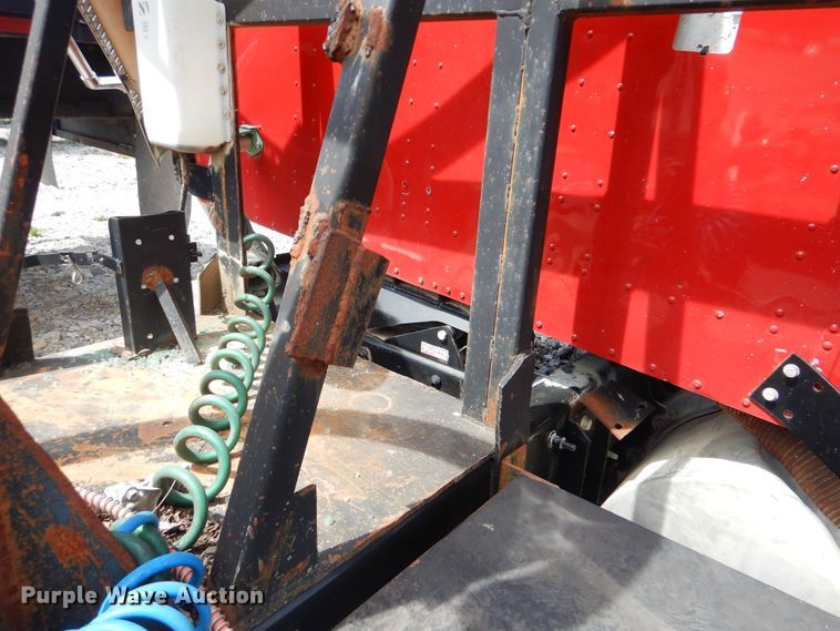 image for item GY9775 2011 International 9900i semi truck