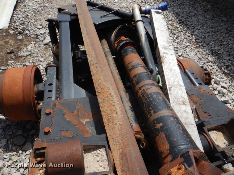 image for item GY9775 2011 International 9900i semi truck