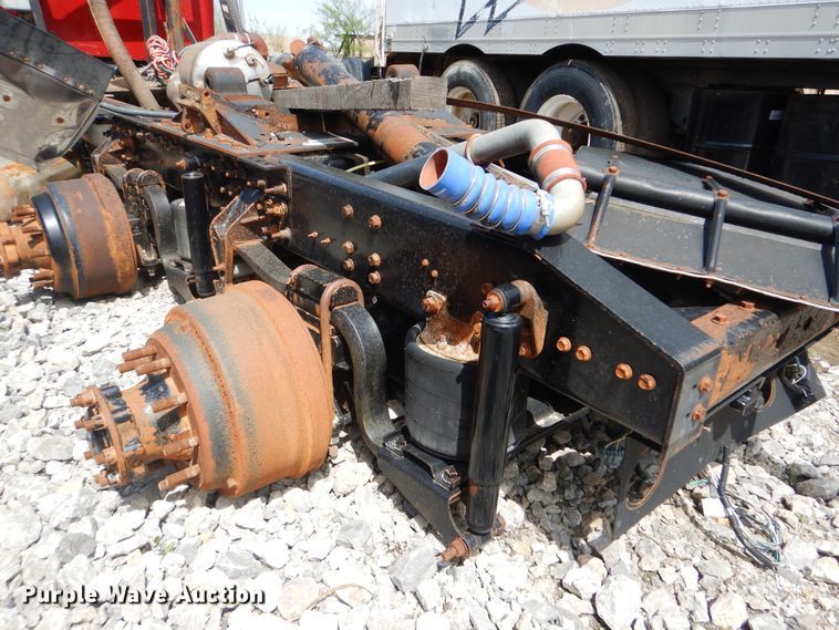 image for item GY9775 2011 International 9900i semi truck