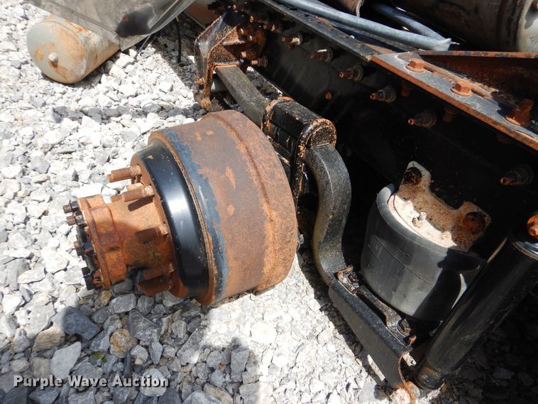 image for item GY9775 2011 International 9900i semi truck