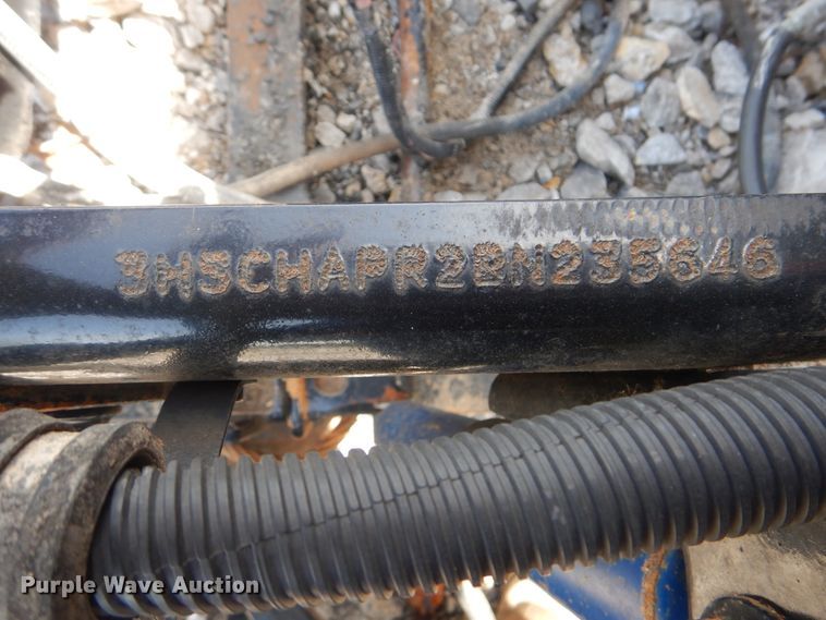 image for item GY9775 2011 International 9900i semi truck