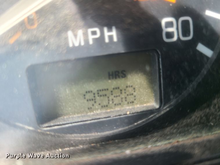 image for item L1407 1996 Volvo WIA semi truck