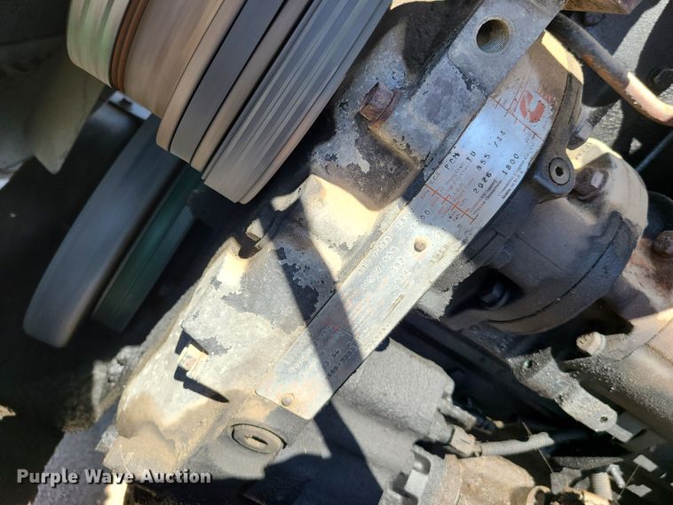 image for item L1407 1996 Volvo WIA semi truck