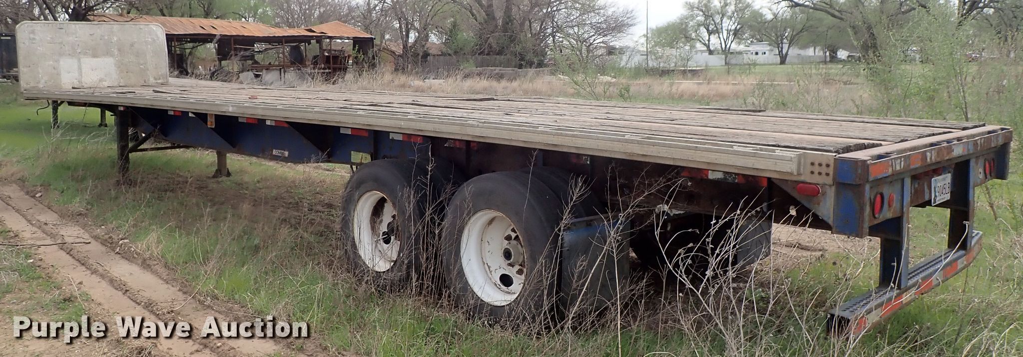 1996 Utility FS2CHAE flatbed trailer in Wichita, KS Item DG3067 sold