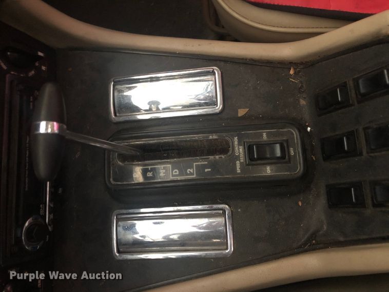 image for item DC3284 1985 Jaguar Vander Plas XJ6