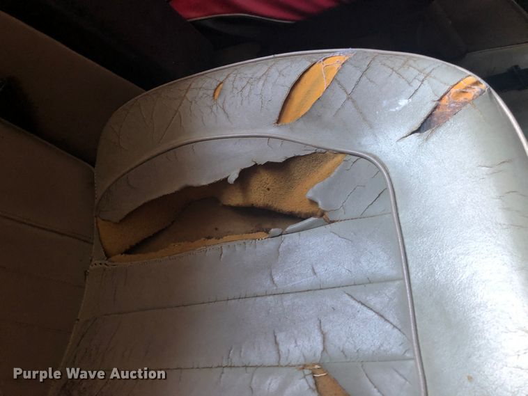 image for item DC3284 1985 Jaguar Vander Plas XJ6