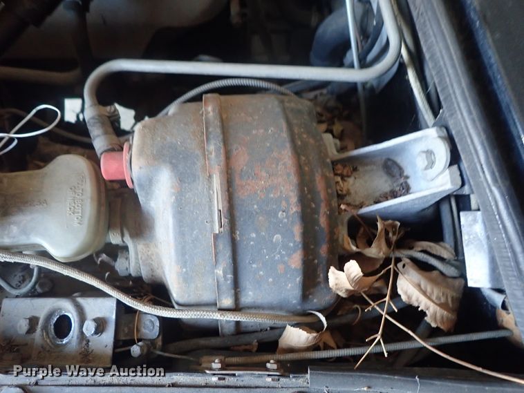 image for item DC3284 1985 Jaguar Vander Plas XJ6