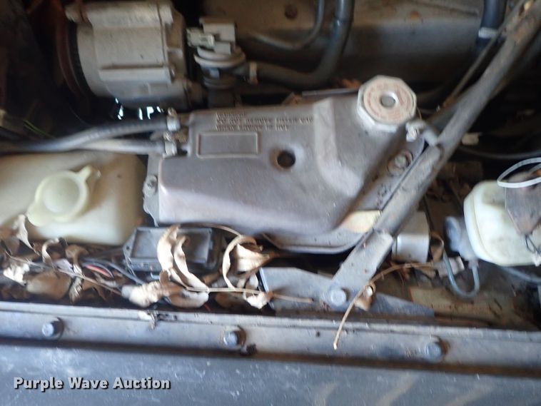 image for item DC3284 1985 Jaguar Vander Plas XJ6