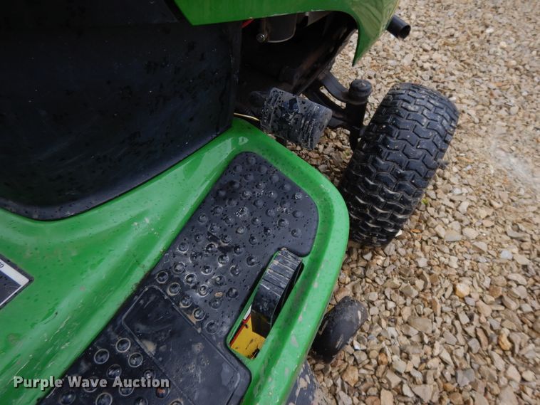 image for item DE5647 John Deere D130 lawn mower