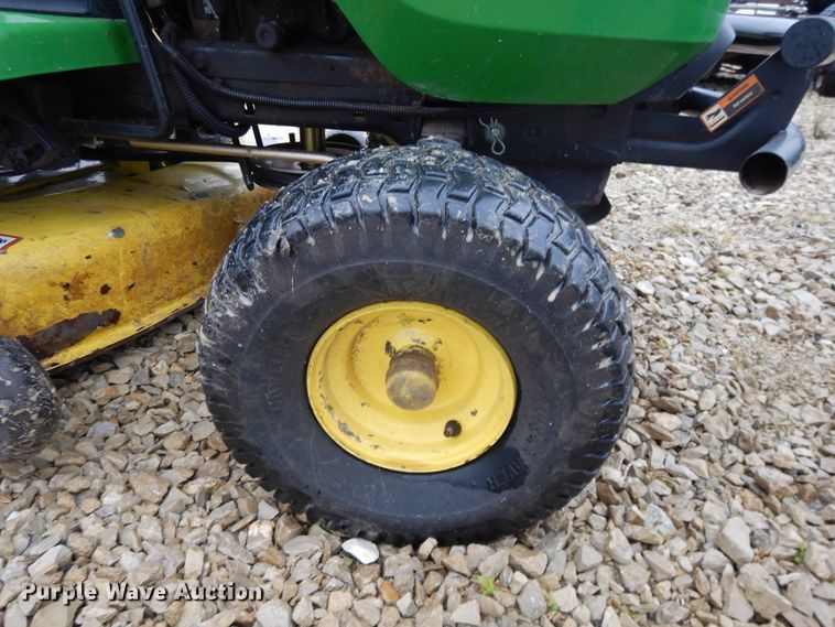 image for item DE5647 John Deere D130 lawn mower