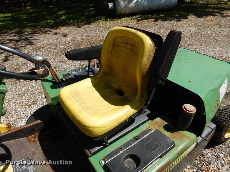 image for item DE5659 John Deere F935 lawn mower