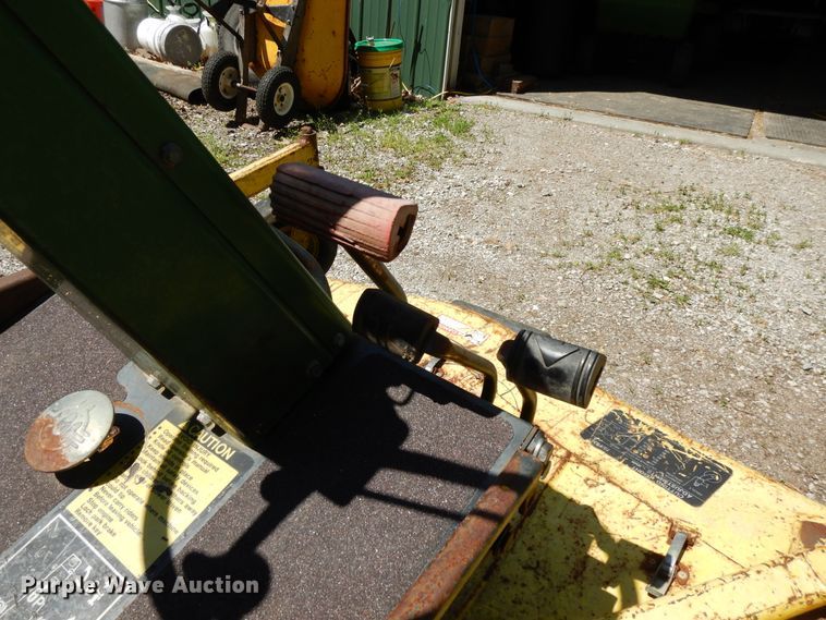 image for item DE5659 John Deere F935 lawn mower