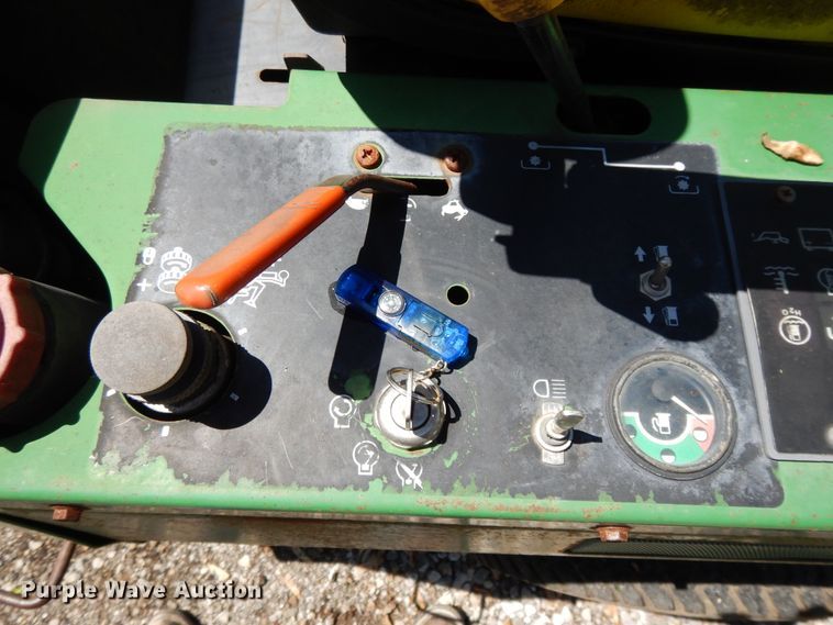 image for item DE5659 John Deere F935 lawn mower