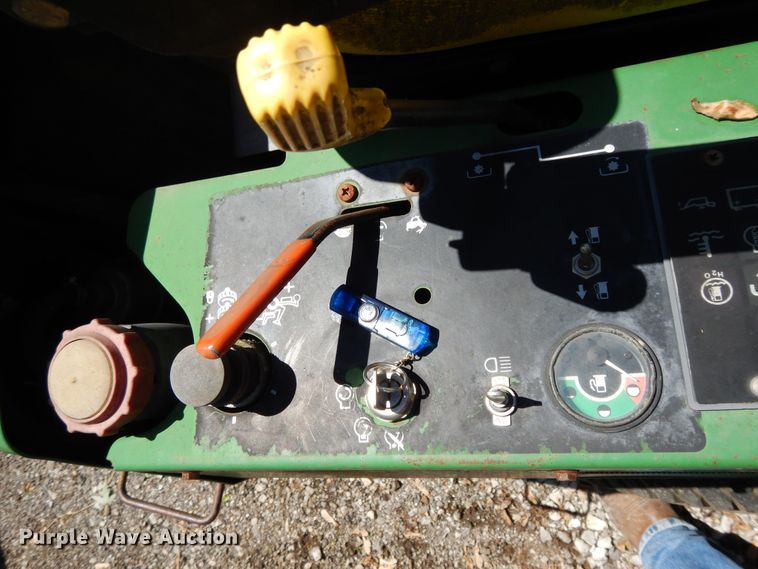 image for item DE5659 John Deere F935 lawn mower