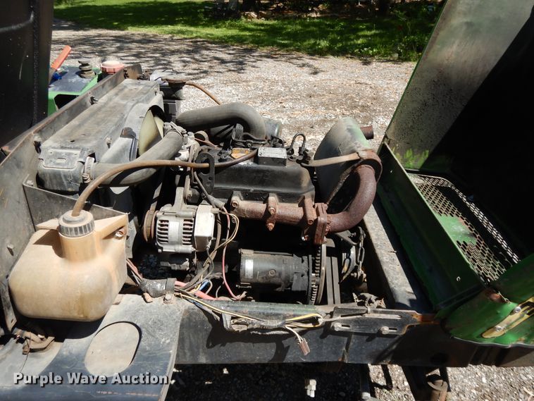 image for item DE5659 John Deere F935 lawn mower