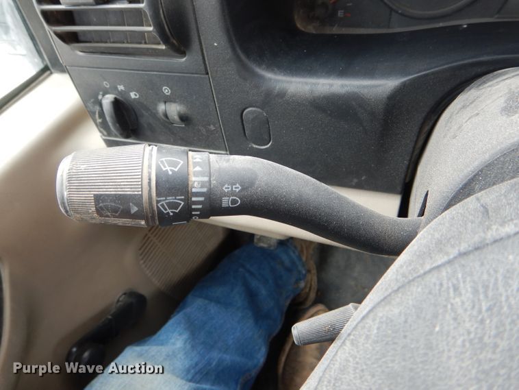 image for item DF3084 2007 Ford F250 Super Duty XL  pickup truck