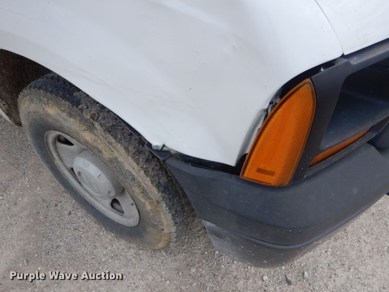 image for item DF3084 2007 Ford F250 Super Duty XL  pickup truck