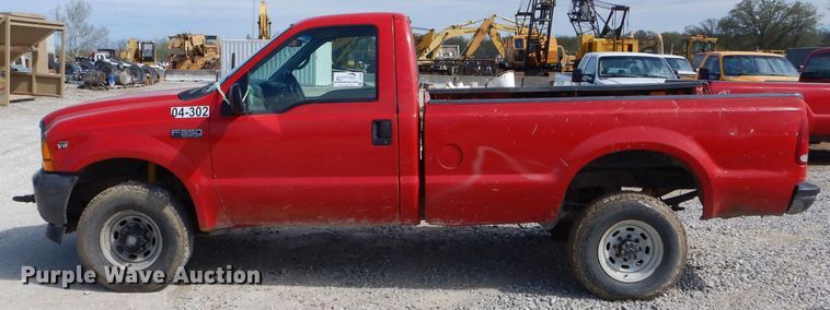 image for item DF3085 2001 Ford F350 Super Duty XL  pickup truck