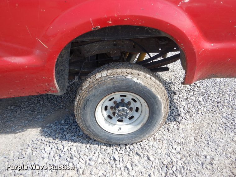 image for item DF3085 2001 Ford F350 Super Duty XL  pickup truck