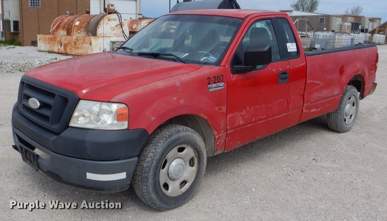 image for item DF3086 2006 Ford F150 XL  pickup truck