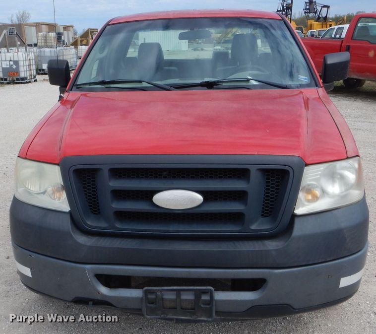 image for item DF3086 2006 Ford F150 XL  pickup truck