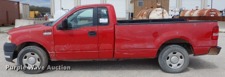 image for item DF3086 2006 Ford F150 XL  pickup truck
