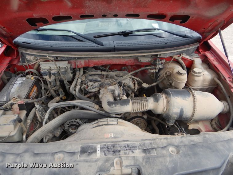 image for item DF3086 2006 Ford F150 XL  pickup truck