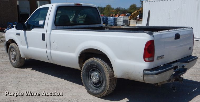 image for item DF3088 2005 Ford F250 Super Duty XL  pickup truck