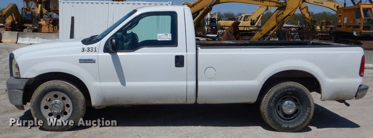 image for item DF3088 2005 Ford F250 Super Duty XL  pickup truck