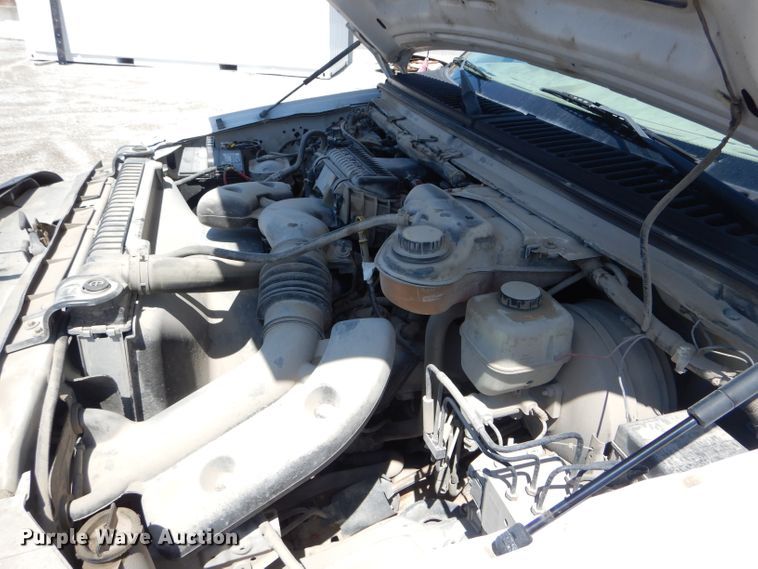 image for item DF3088 2005 Ford F250 Super Duty XL  pickup truck