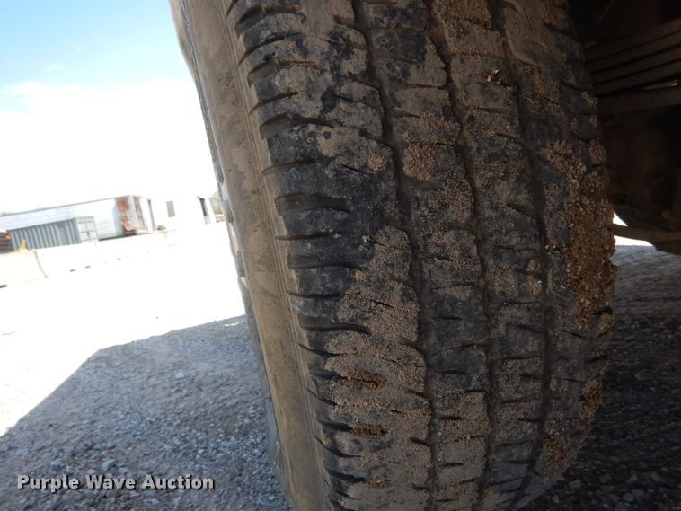 image for item DF3088 2005 Ford F250 Super Duty XL  pickup truck