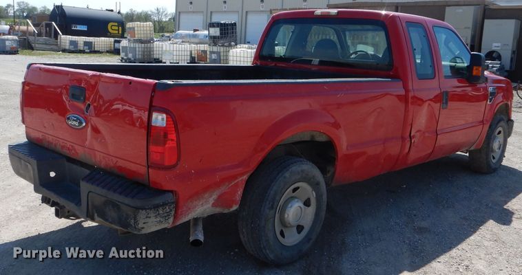 image for item DF3092 2009 Ford F350 Super Duty XL  SuperCab pickup truck