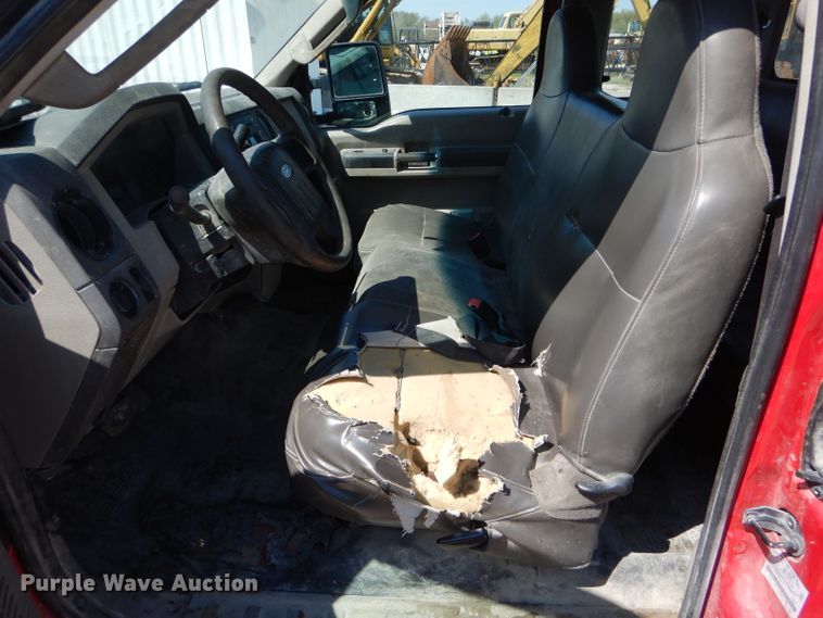 image for item DF3092 2009 Ford F350 Super Duty XL  SuperCab pickup truck