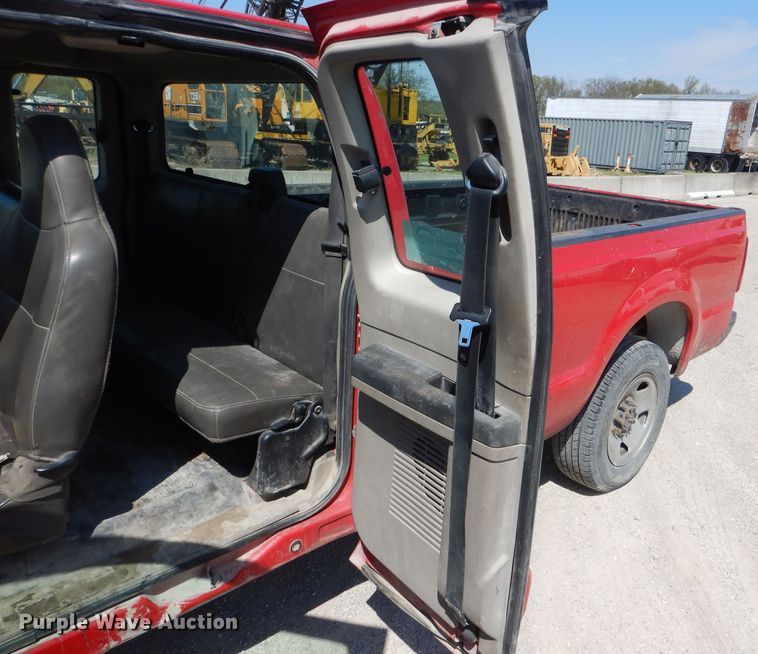 image for item DF3092 2009 Ford F350 Super Duty XL  SuperCab pickup truck