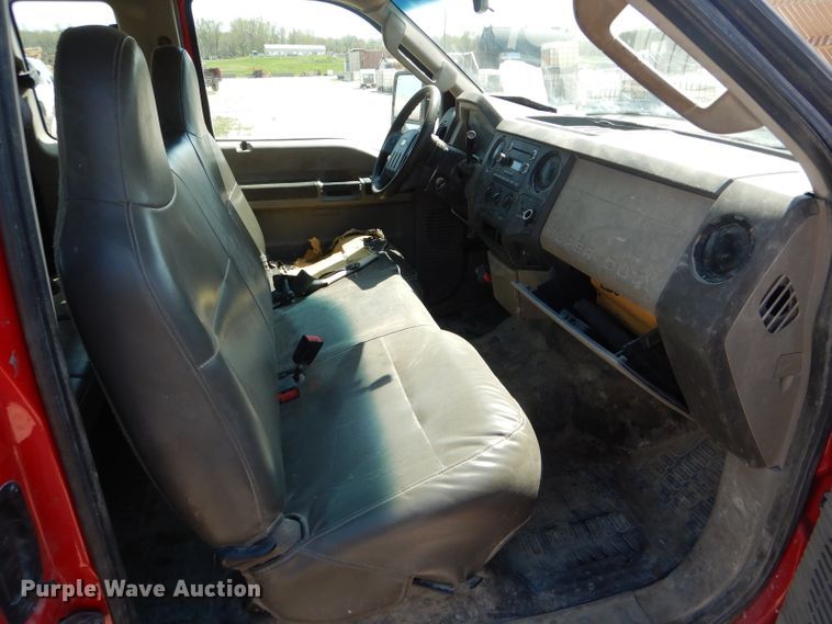 image for item DF3092 2009 Ford F350 Super Duty XL  SuperCab pickup truck