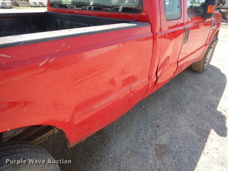 image for item DF3092 2009 Ford F350 Super Duty XL  SuperCab pickup truck