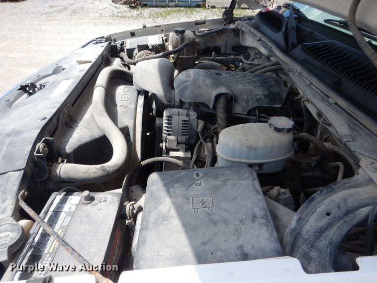 image for item DF3094 2005 Chevrolet Silverado 2500HD  pickup truck