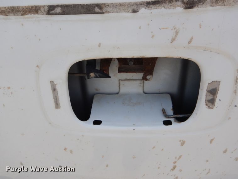 image for item DF3094 2005 Chevrolet Silverado 2500HD  pickup truck