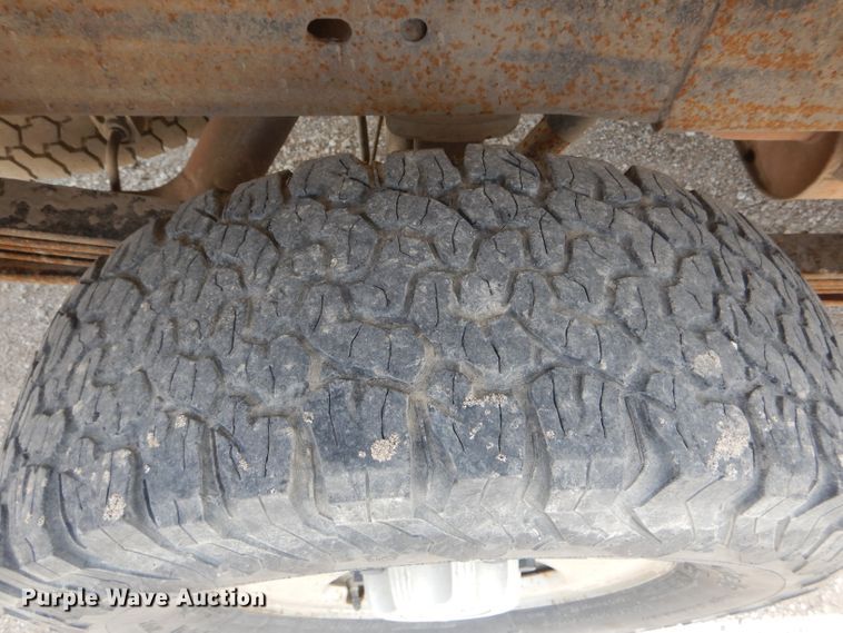 image for item DF3094 2005 Chevrolet Silverado 2500HD  pickup truck