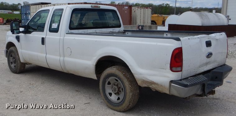 image for item DF3095 2008 Ford F250 Super Duty XL  SuperCab pickup truck