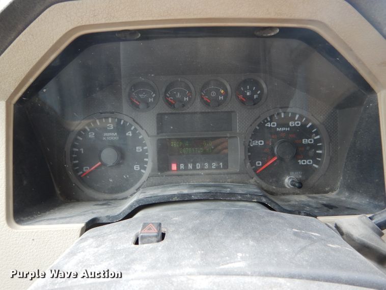 image for item DF3095 2008 Ford F250 Super Duty XL  SuperCab pickup truck