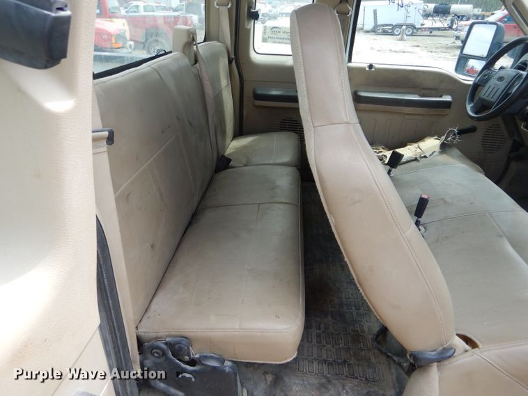 image for item DF3095 2008 Ford F250 Super Duty XL  SuperCab pickup truck