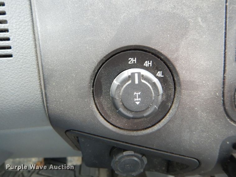 image for item DF3096 2011 Ford F250 Super Duty XL  pickup truck