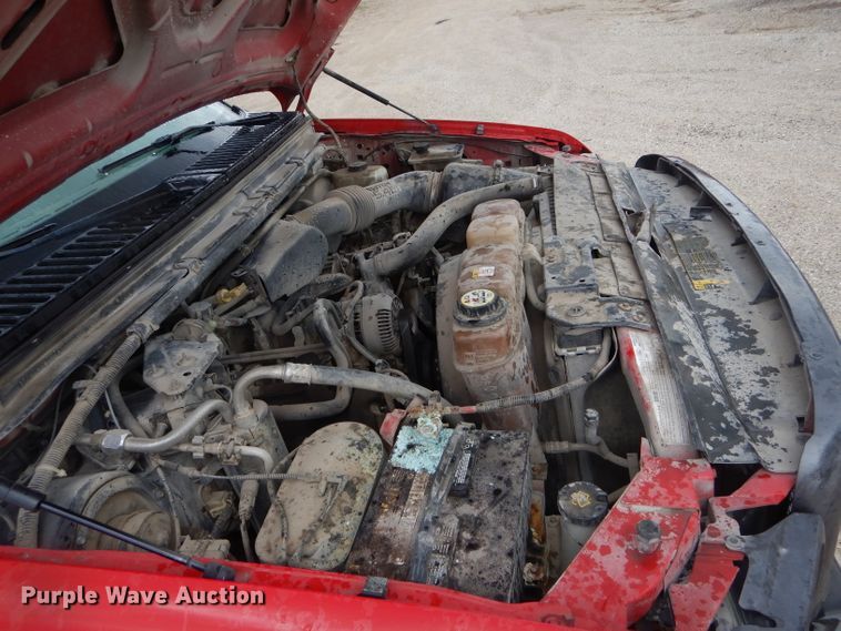 image for item DF3098 2004 Ford F250 Super Duty XL  pickup truck