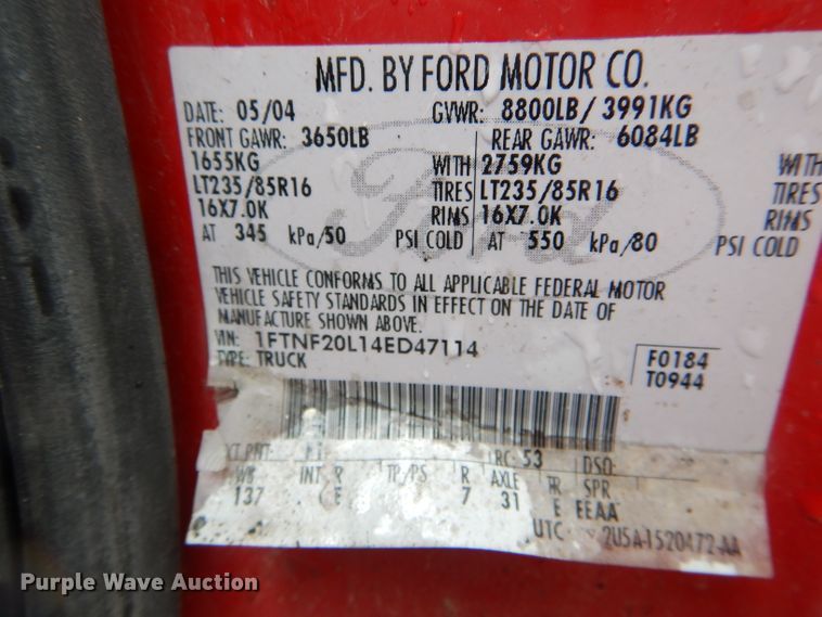 image for item DF3098 2004 Ford F250 Super Duty XL  pickup truck